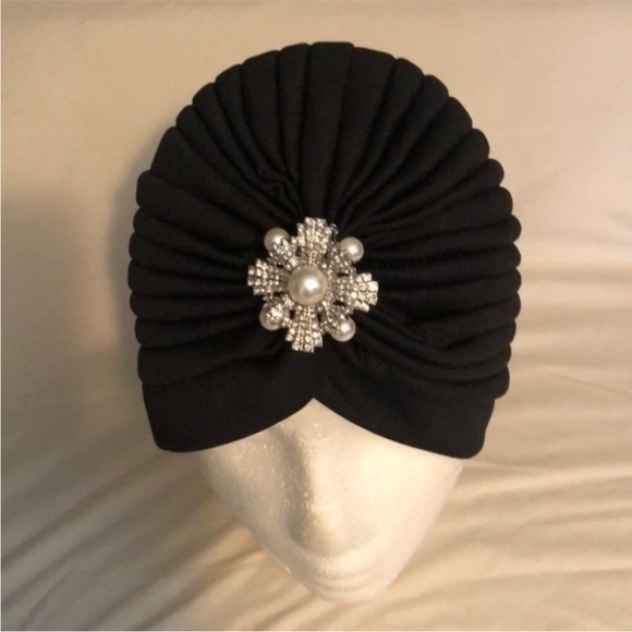 White House Black Market Silver Pearl Floral Shoe Clips Set - Picture 4 of 9